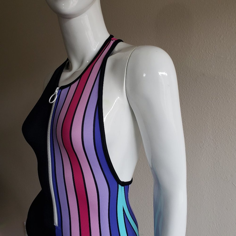 AA Nylon Tricot zip up One piece size XS - Picture 7 of 10